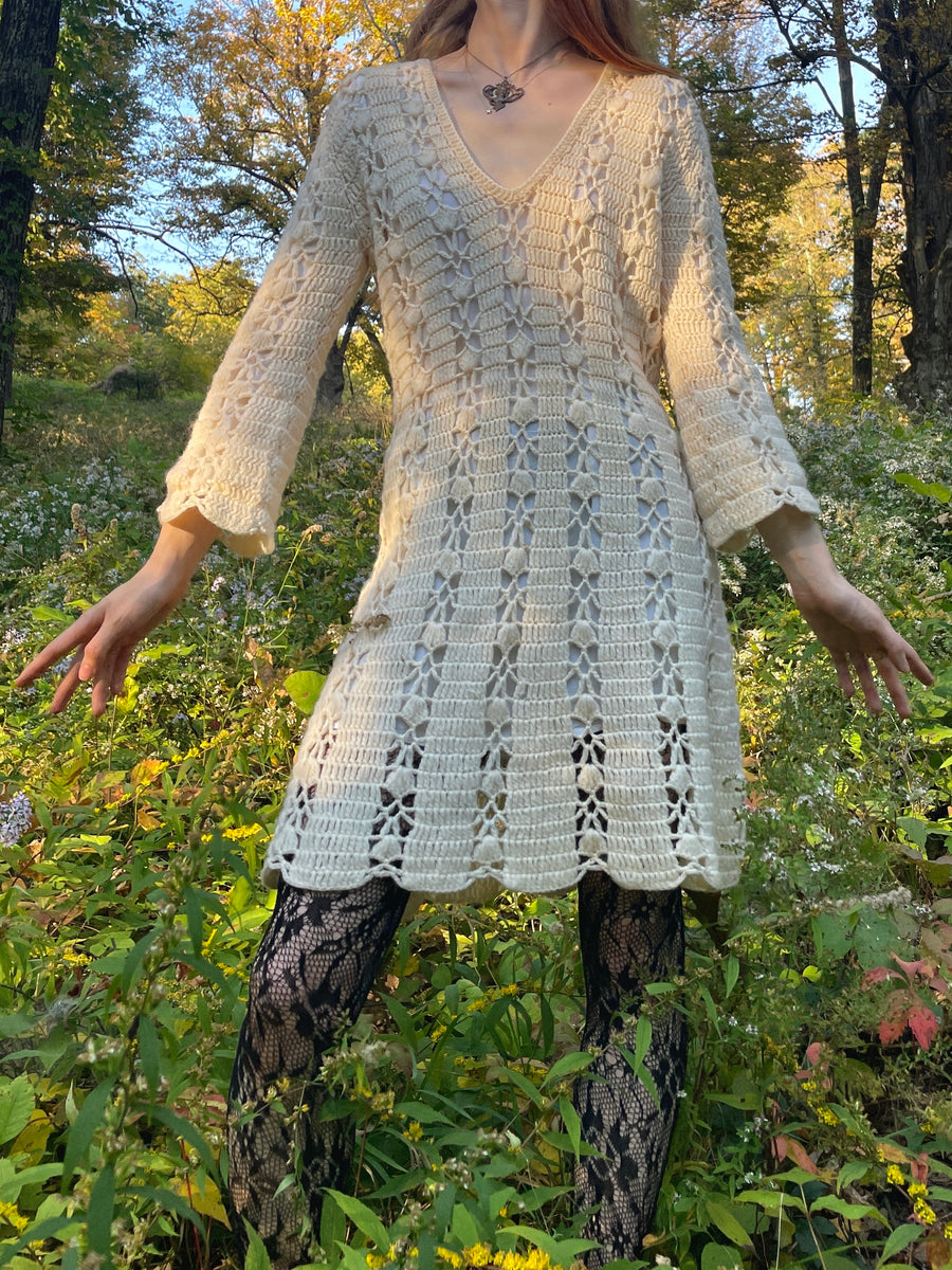 1960s Cream Crochet Long Sleeve Mini Dress Breath Of the Earth 1960s Cream Crochet Long Sleeve Mini Dress Breath Of the Earth