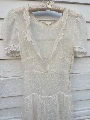 1940s Silk Orgnaza Floral Printed Ruffle Sheer Puff Sleeve Dress Wedding Gown