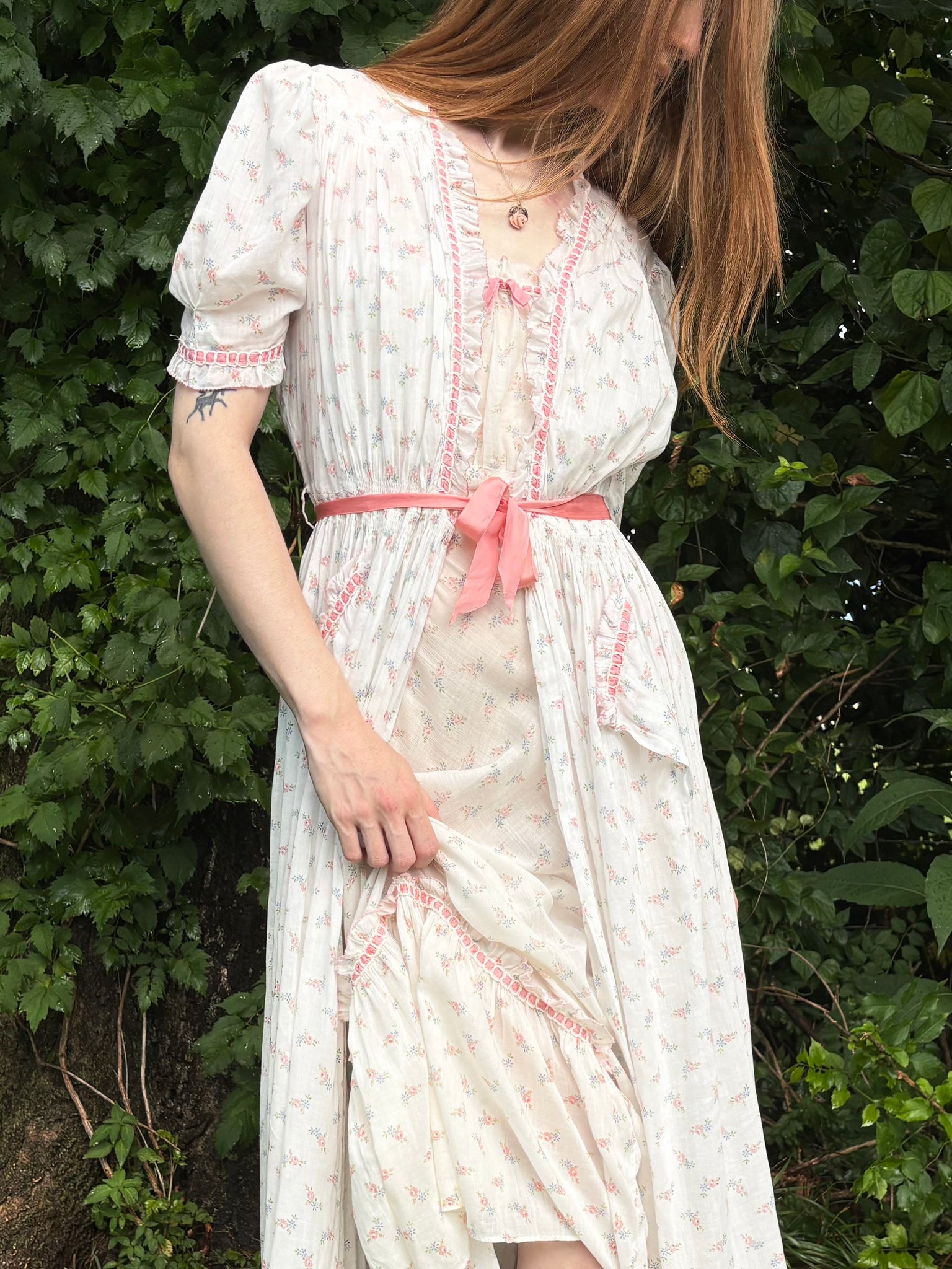 1930s White Cotton Floral Bias Cut Slip Dress Peignoir Set Puff Sleeves Pink Ribbon Rose Floral