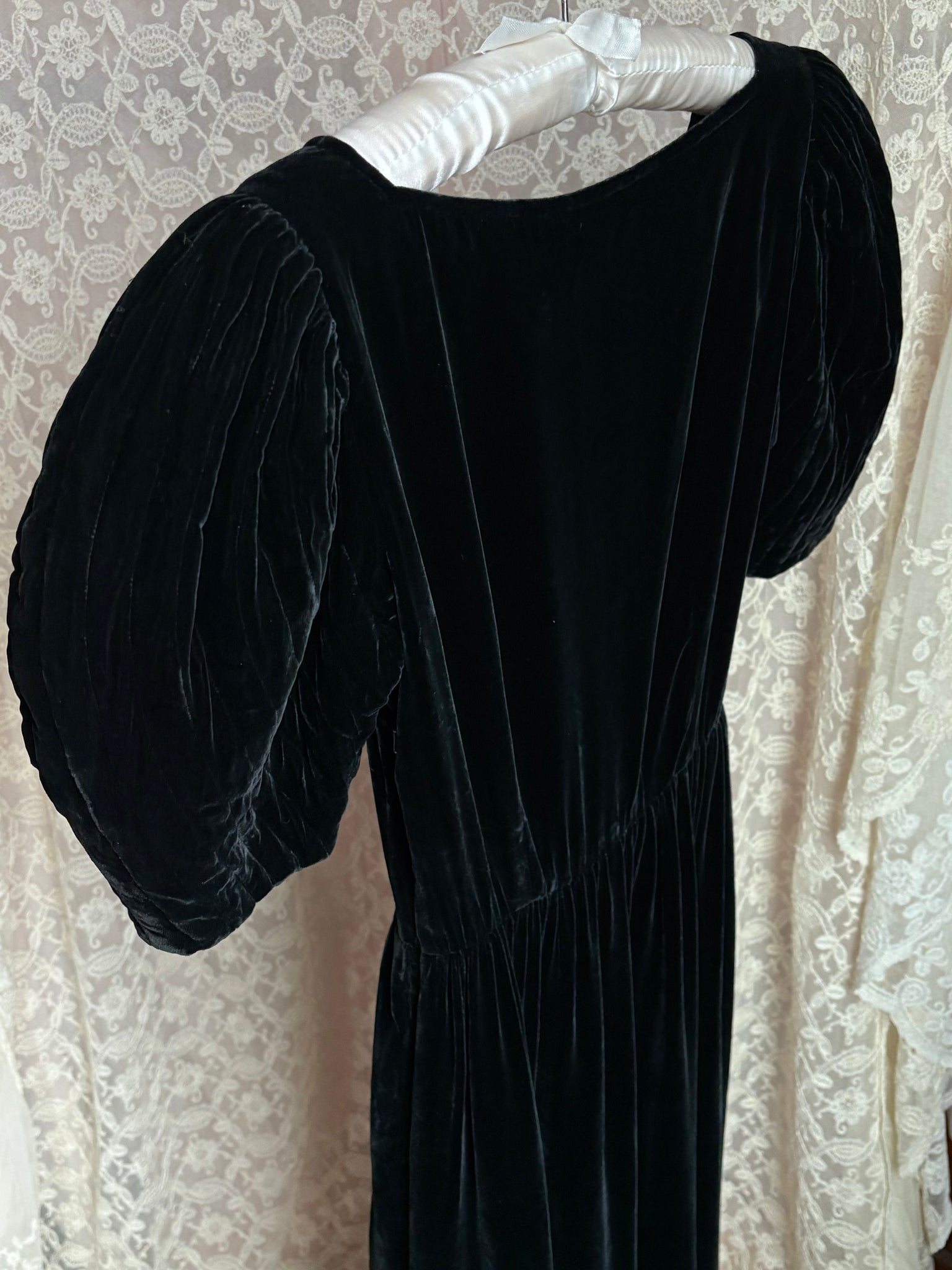 1980s Black Velvet Dress Puff Sleeve Albert Nipon