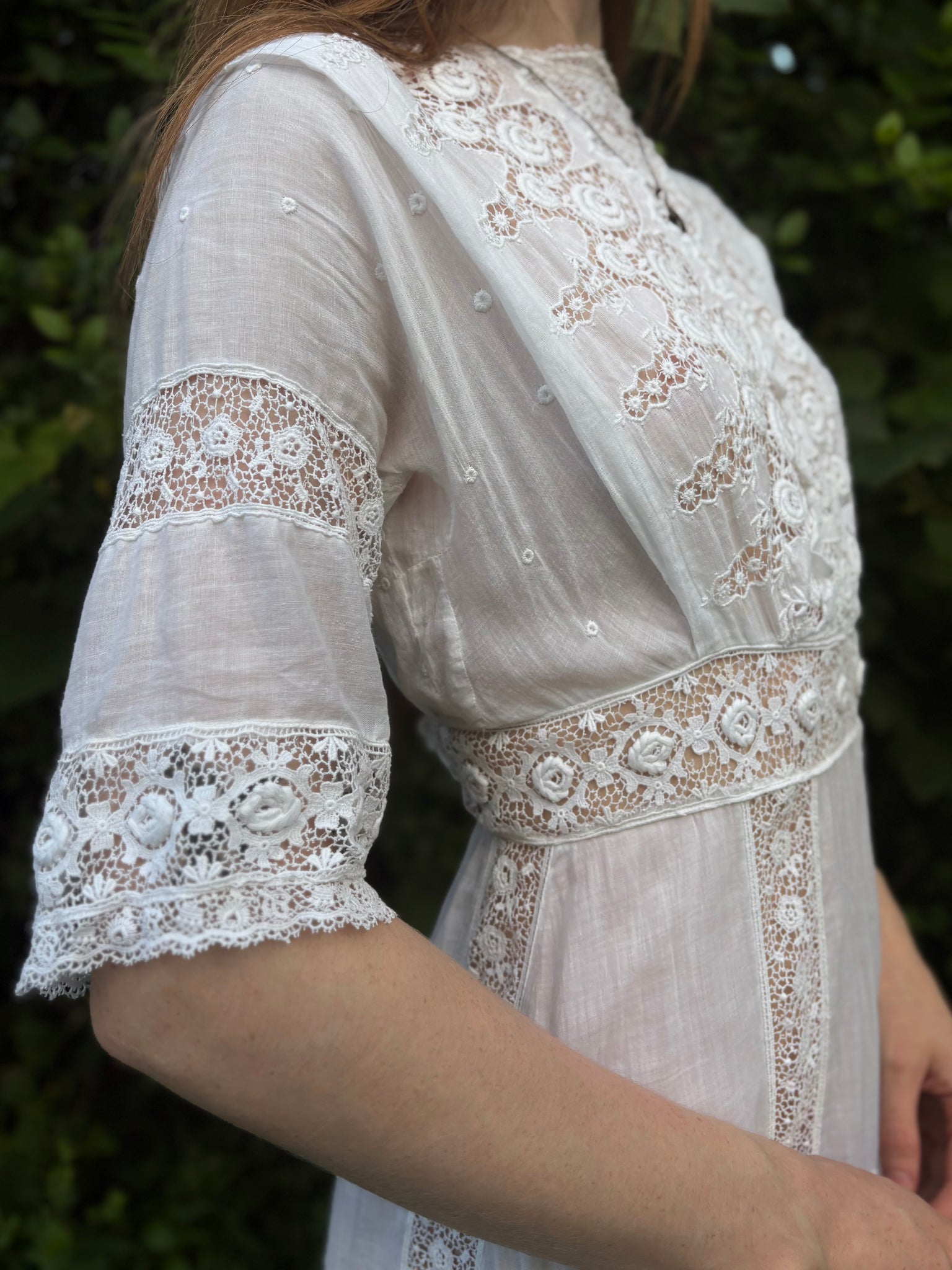 1900s Edwardian Rose Floral Embroidered White Cotton Dress Gown Wedding