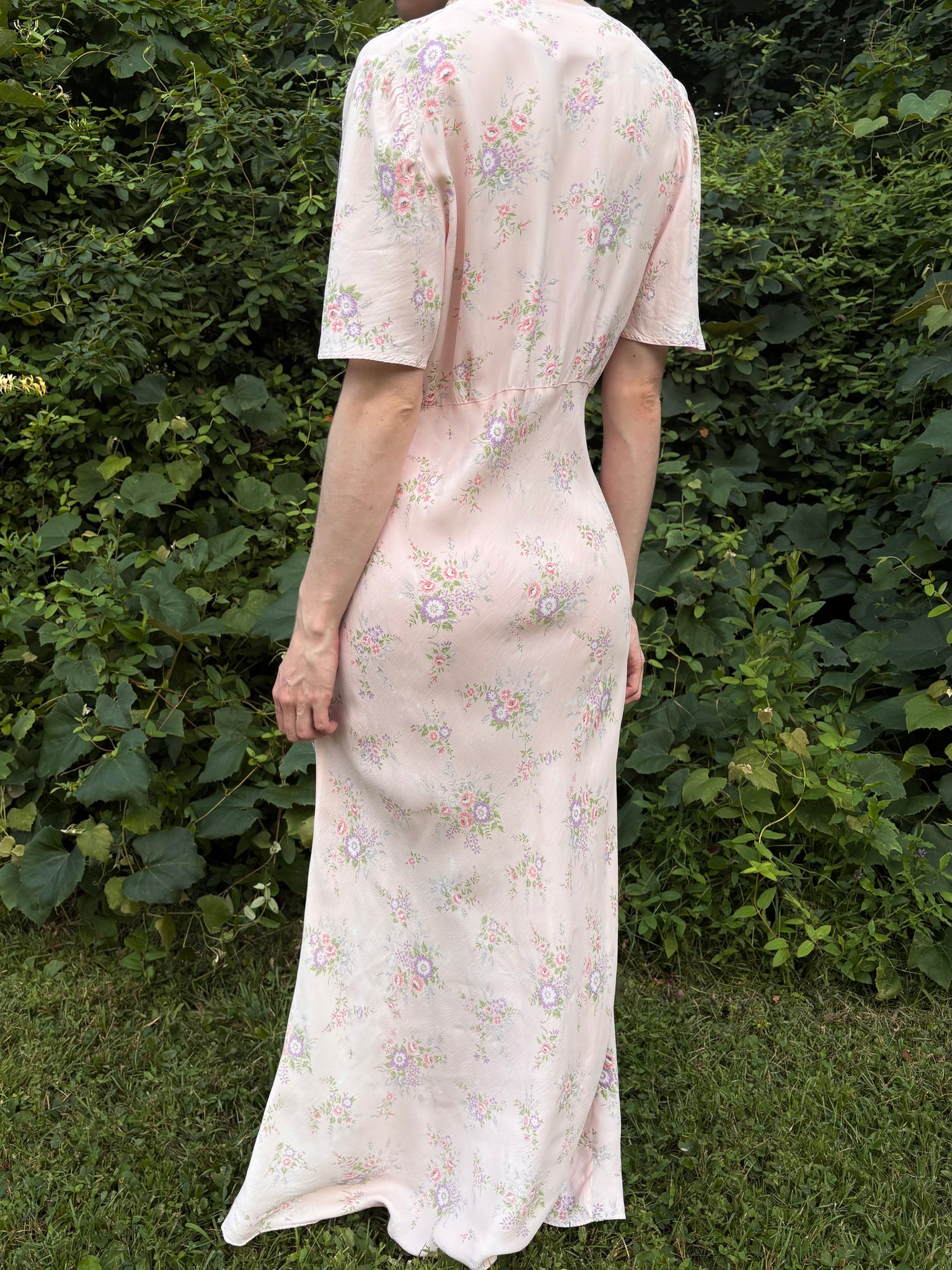 1940s Pink Rose Print Floral Bias Cut Slip Rayon Dress Short Sleeve Button