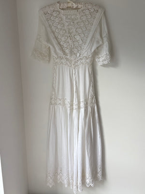 1900s Edwardian Rose Floral Embroidered White Cotton Dress Gown Wedding