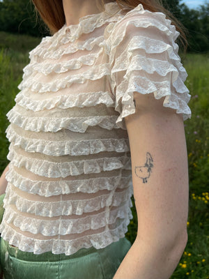 1930s White Mesh Ruffle Tiered Blouse Collared Short Sleeve