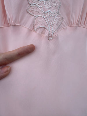 1940s Pale Pink Rose Appliqué Bias Cut Rayon Slip Midi Dress Cream Lace