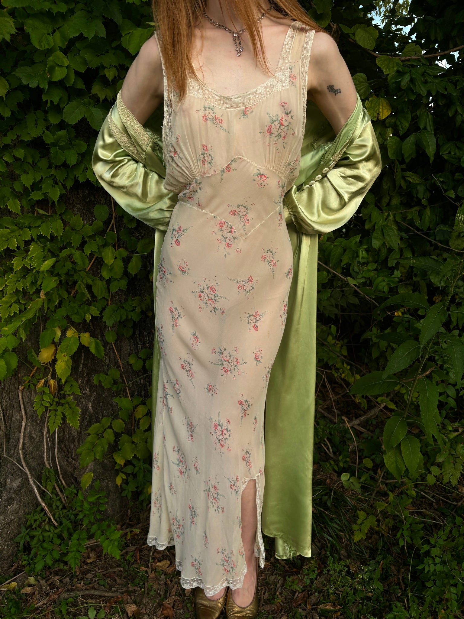 1940s Green Rayon Satin Lace Robe Peignoir