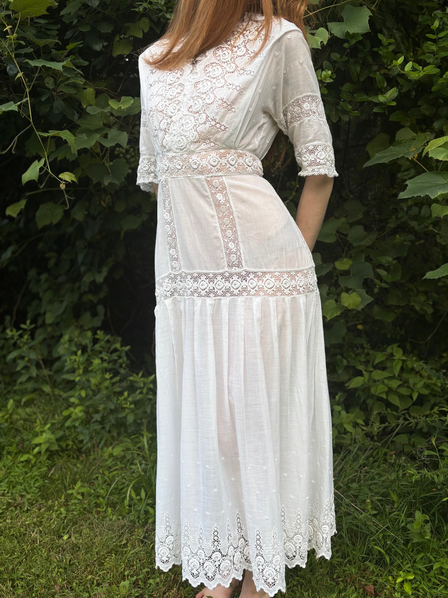 1900s Edwardian Rose Floral Embroidered White Cotton Dress Gown Wedding