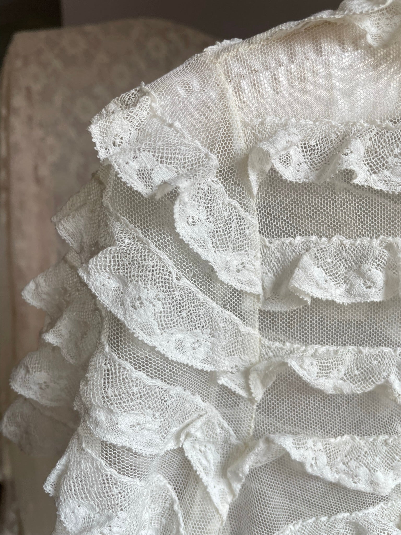 1930s White Mesh Ruffle Tiered Blouse Collared Short Sleeve