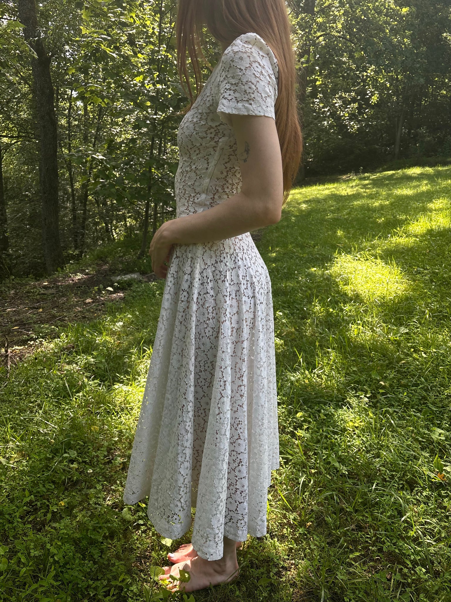 1950s White Cotton Floral Lace Fitted Short Sleeve Dress Bridal Wedding