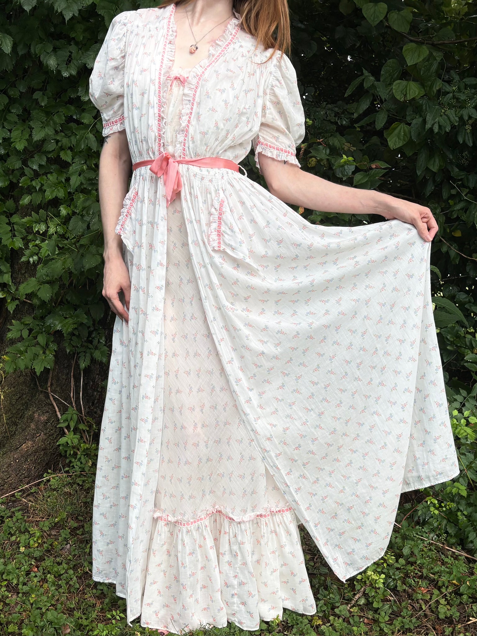 1930s White Cotton Floral Bias Cut Slip Dress Peignoir Set Puff Sleeves Pink Ribbon Rose Floral