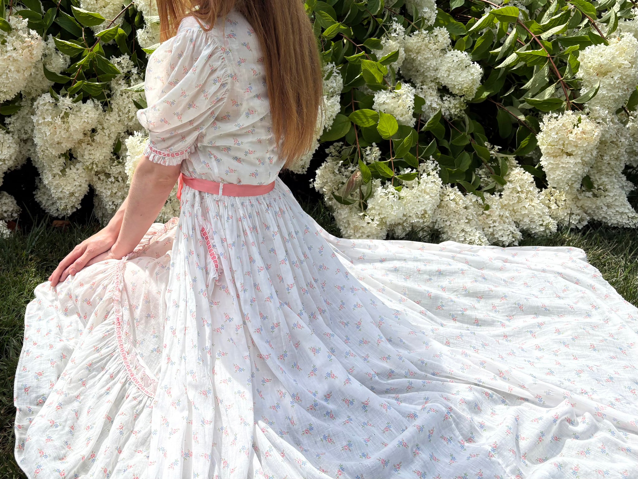 1930s White Cotton Floral Bias Cut Slip Dress Peignoir Set Puff Sleeves Pink Ribbon Rose Floral