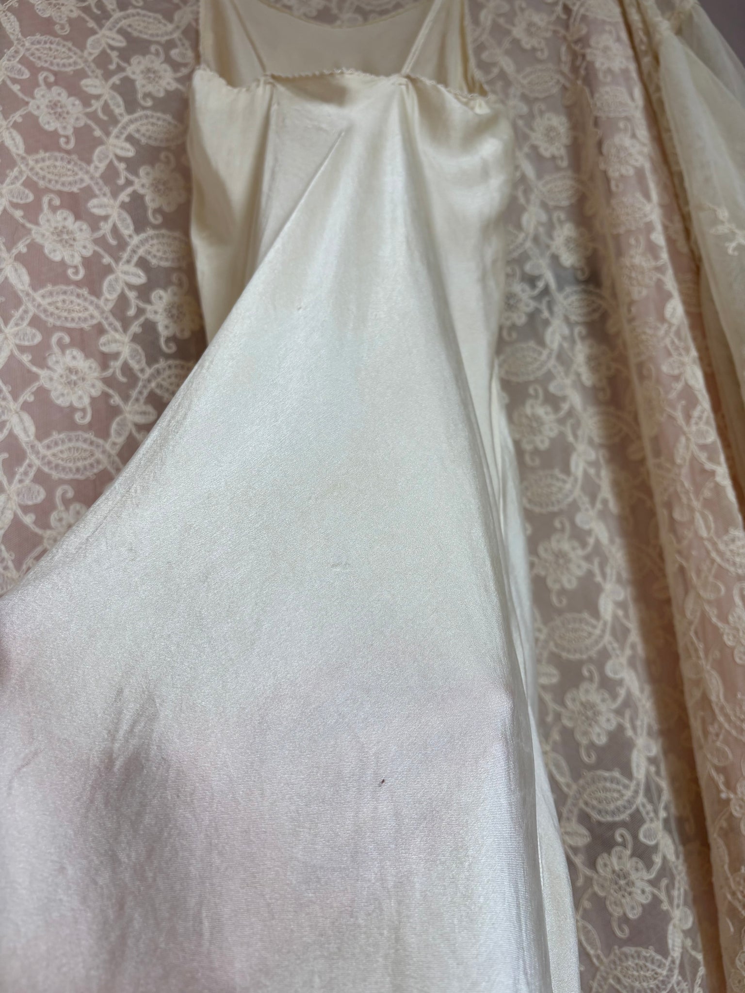 1940s Cream Silk Bias Cut Slip Dress Low Back Scallop Hem