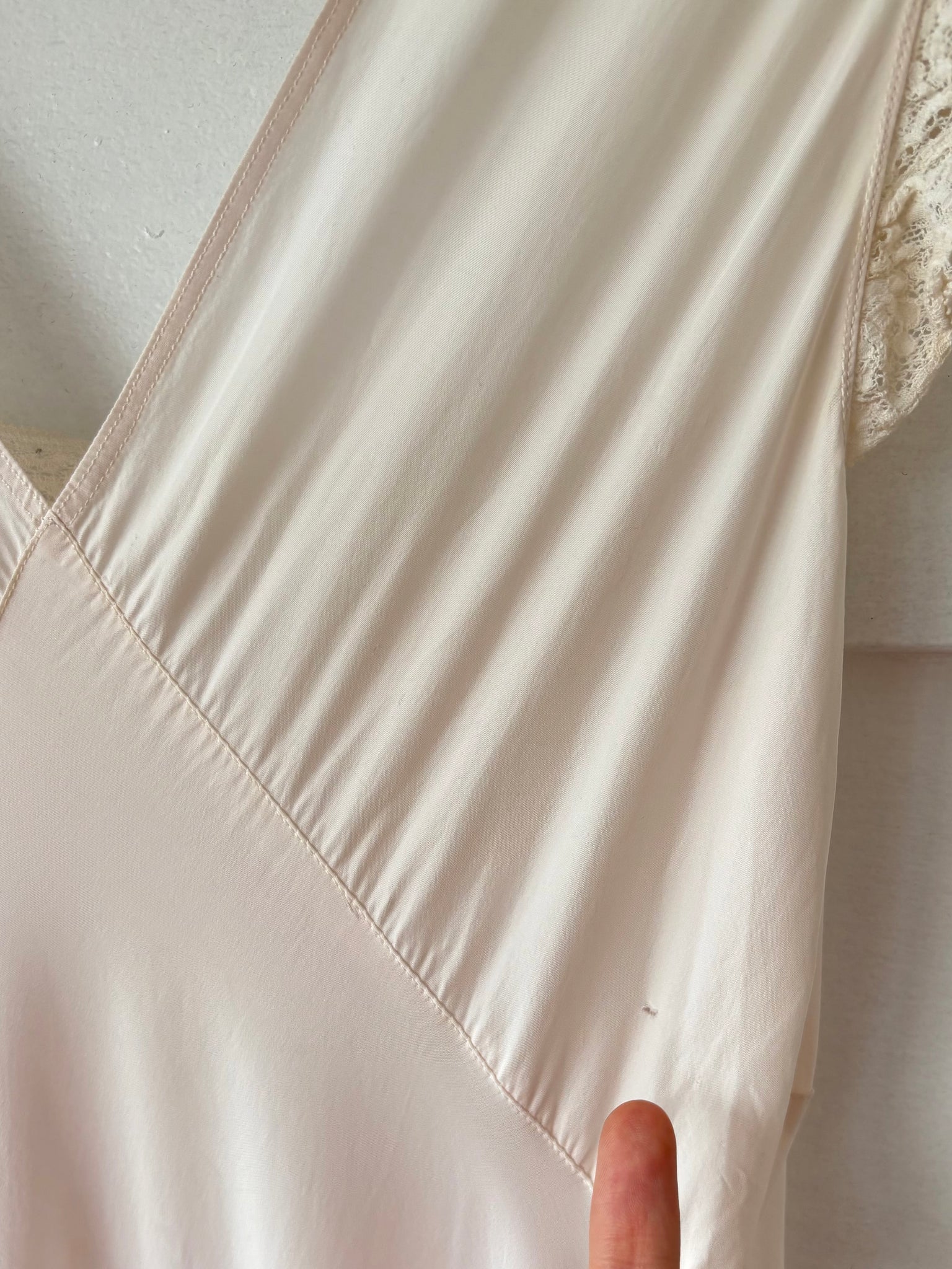 1940s Pale Pink White Lace Bias Cut Slip Dress