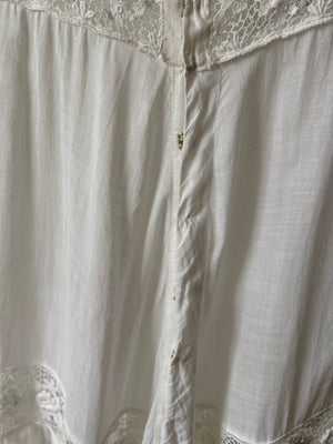 1900s Edwardian Rose Floral Embroidered White Cotton Dress Gown Wedding