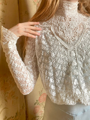 1900s Edwardian Irish Crochet White Cotton Floral Blouse