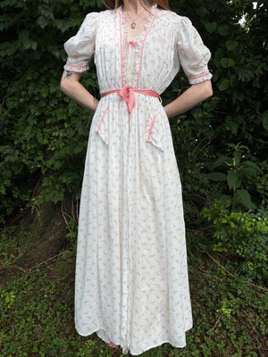 1930s White Cotton Floral Bias Cut Slip Dress Peignoir Set Puff Sleeves Pink Ribbon Rose Floral