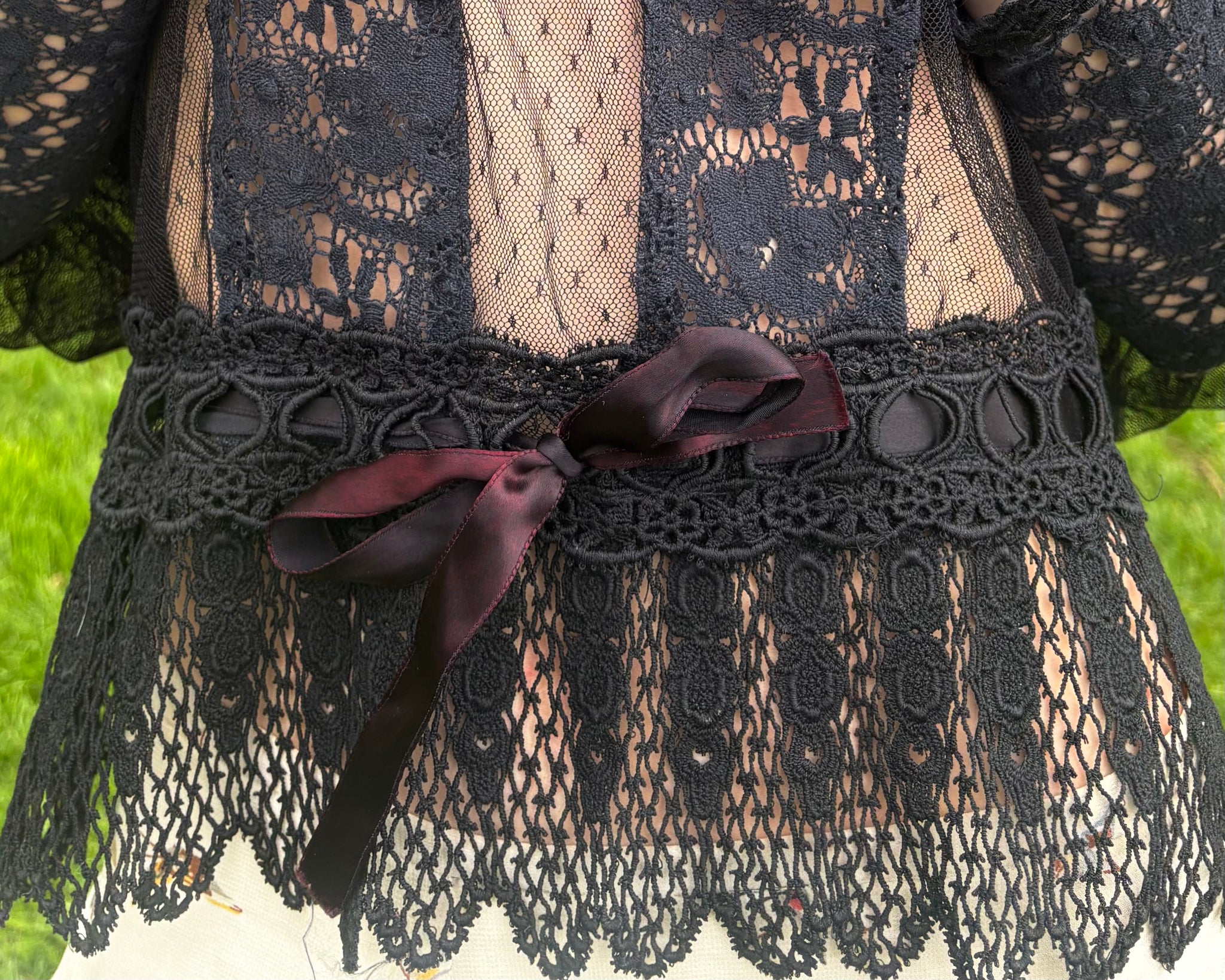 1970s Victorian Style Black Floral Mesh Net Lace Long Balloon Sleeve Blouse