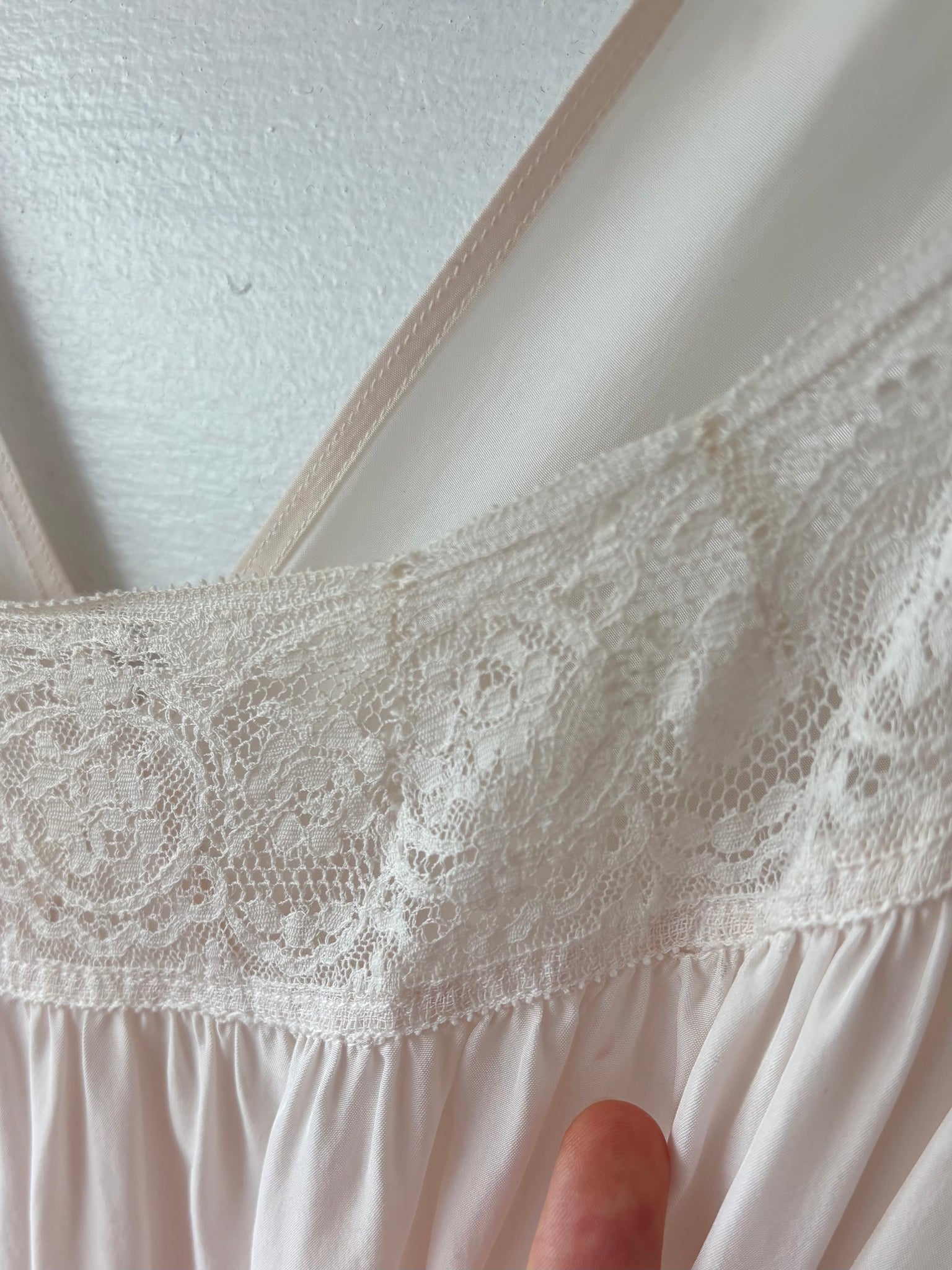 1940s Pale Pink White Lace Bias Cut Slip Dress