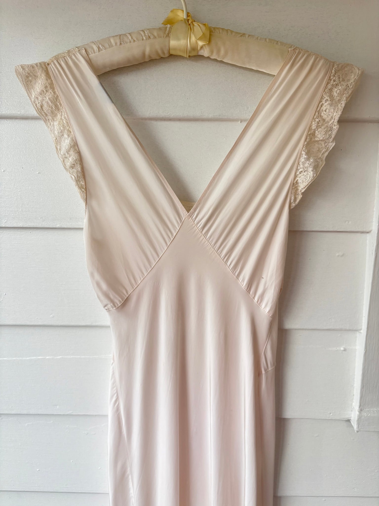1940s Pale Pink White Lace Bias Cut Slip Dress