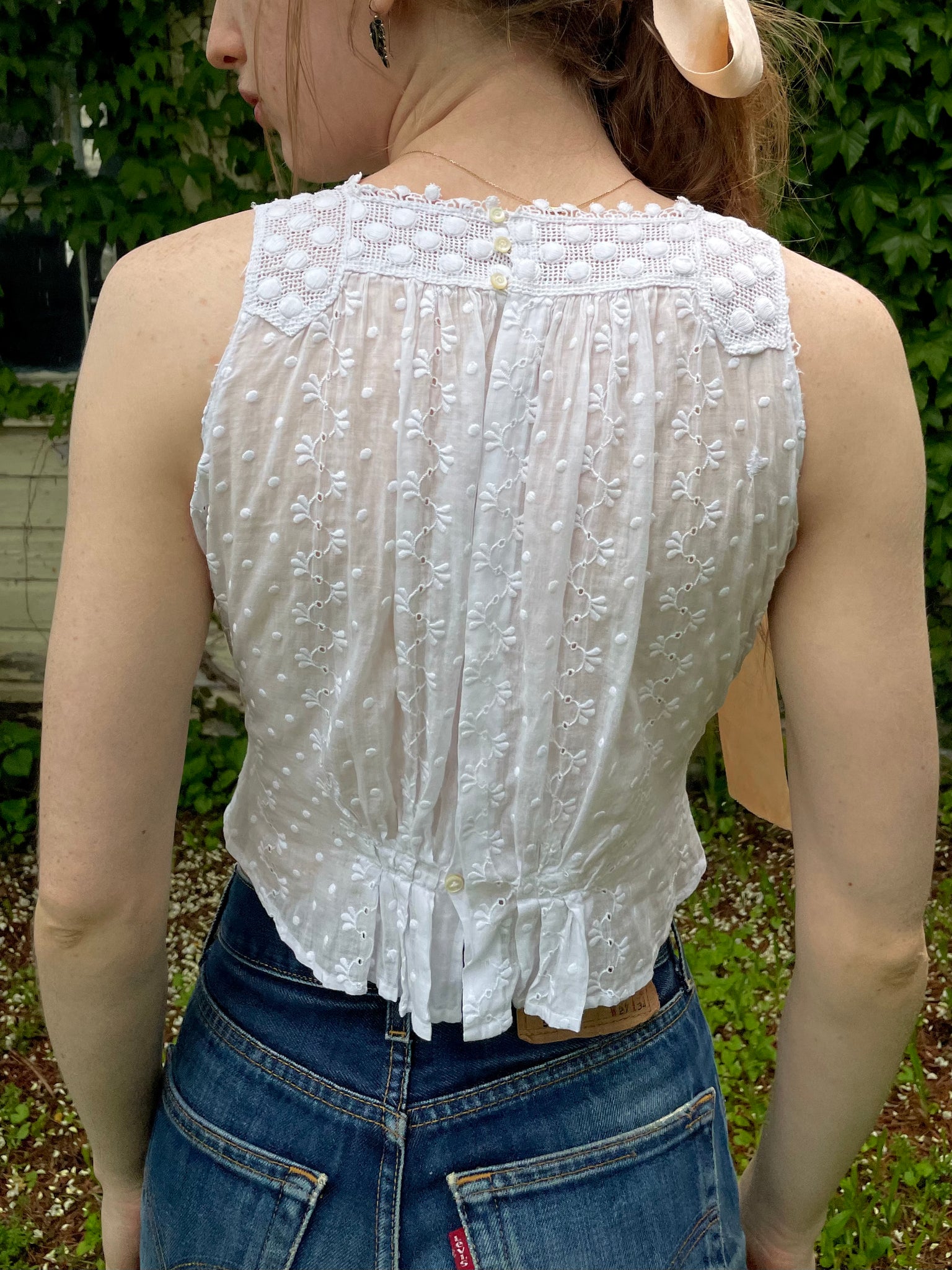 1900s White Cotton Floral Dotted Embroidered Top