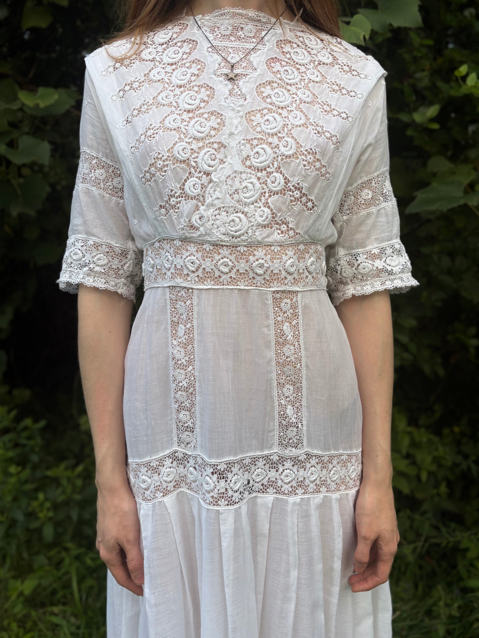 1900s Edwardian Rose Floral Embroidered White Cotton Dress Gown Wedding