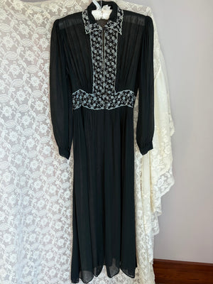 1940s Black Bias Cut Slip Rayon Sheer Mesh Lace Trim Dress Peignoir Robe Set