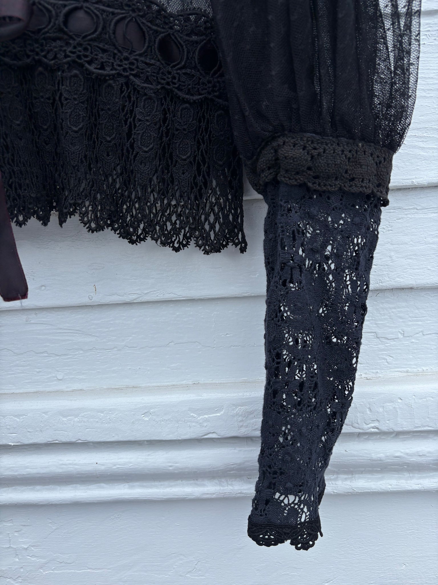 1970s Victorian Style Black Floral Mesh Net Lace Long Balloon Sleeve Blouse