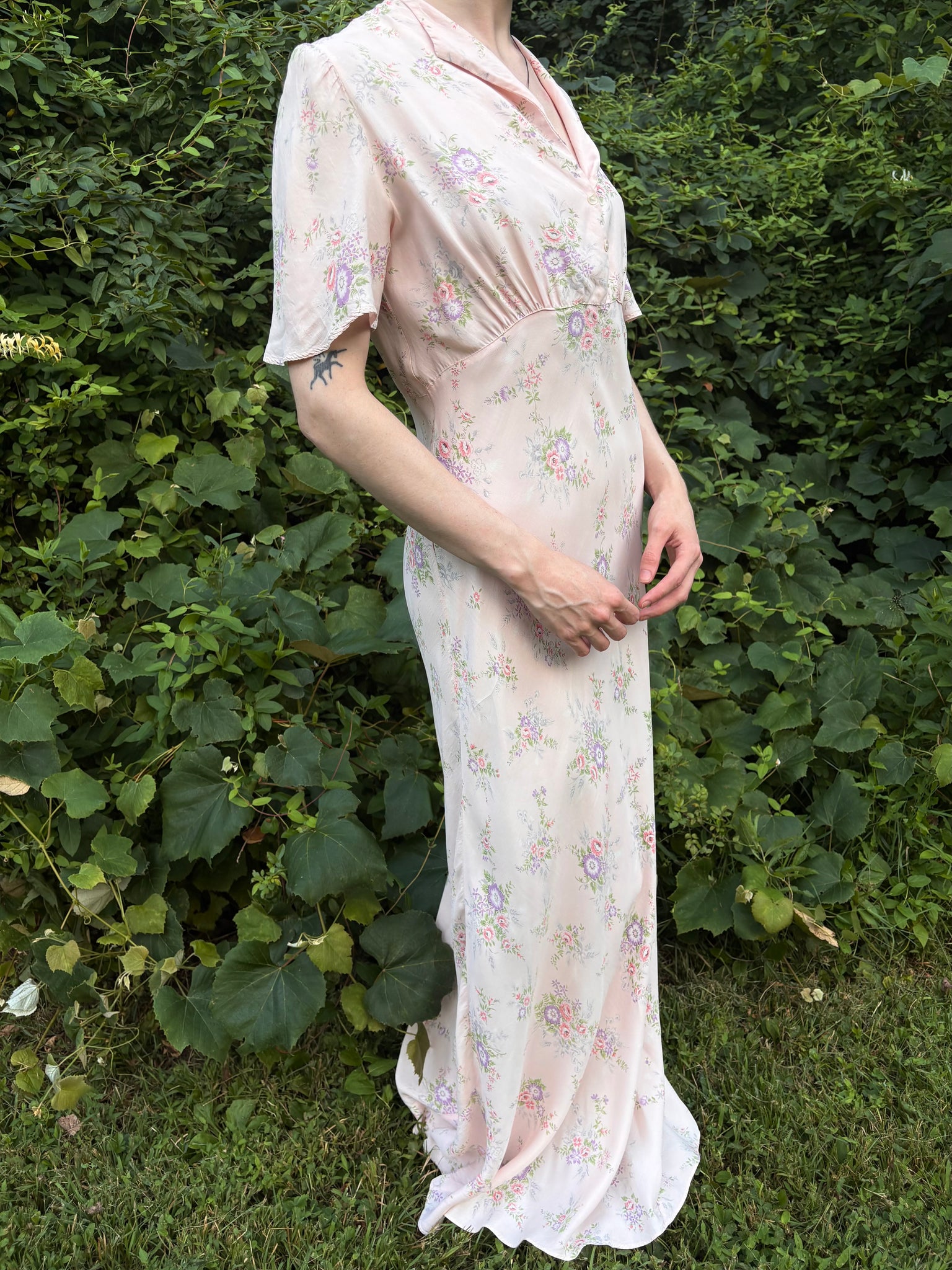 1940s Pink Rose Print Floral Bias Cut Slip Rayon Dress Short Sleeve Button
