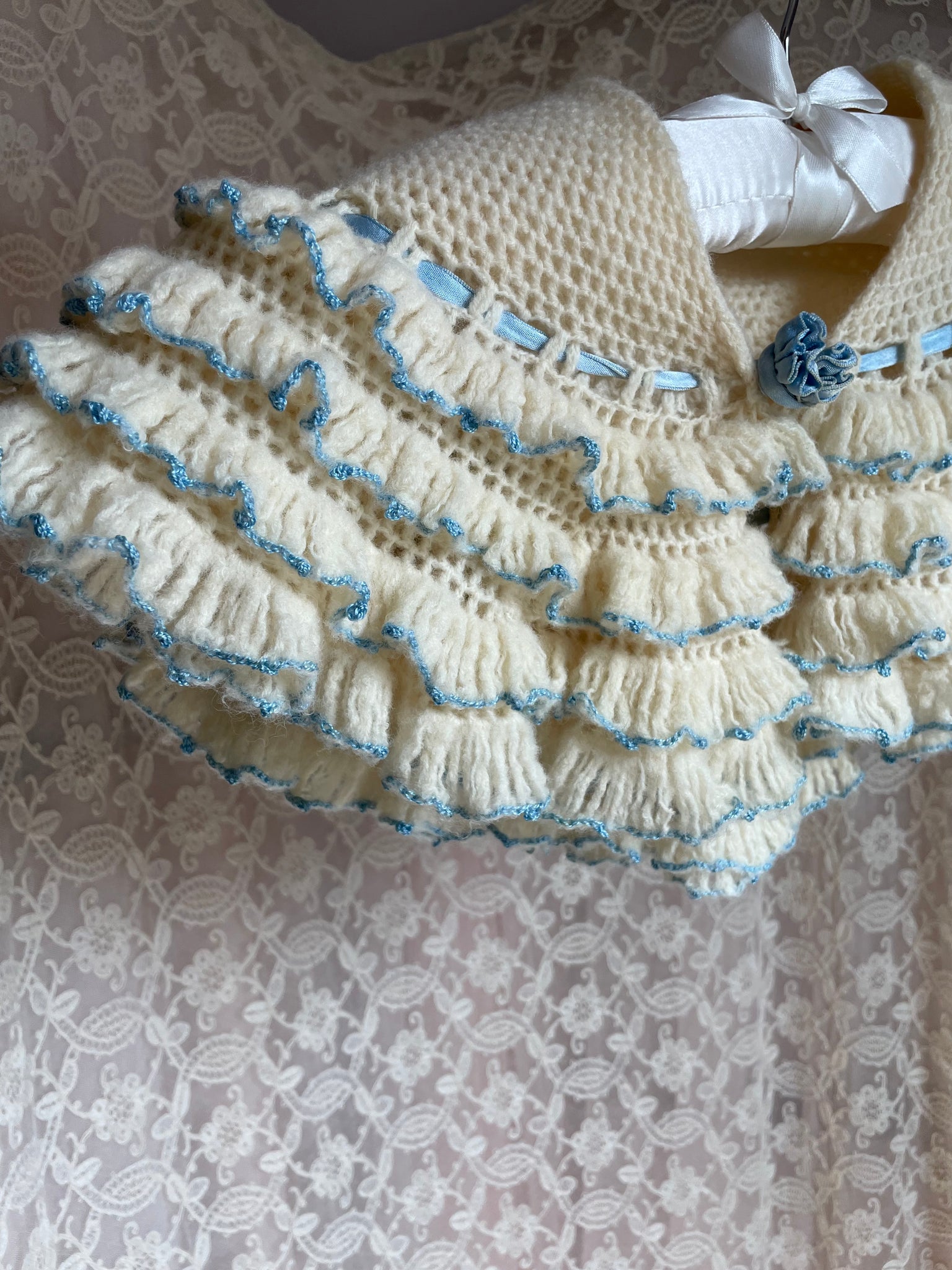 1950s Ruffle Cream Blue Crochet Cape