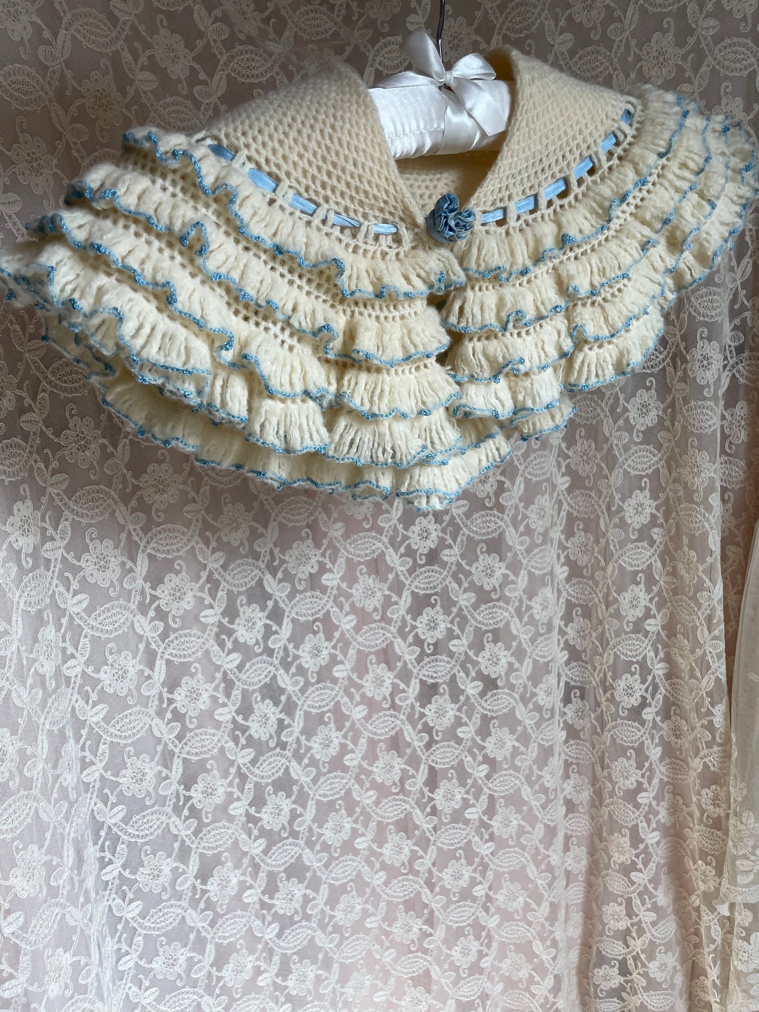 1950s Ruffle Cream Blue Crochet Cape