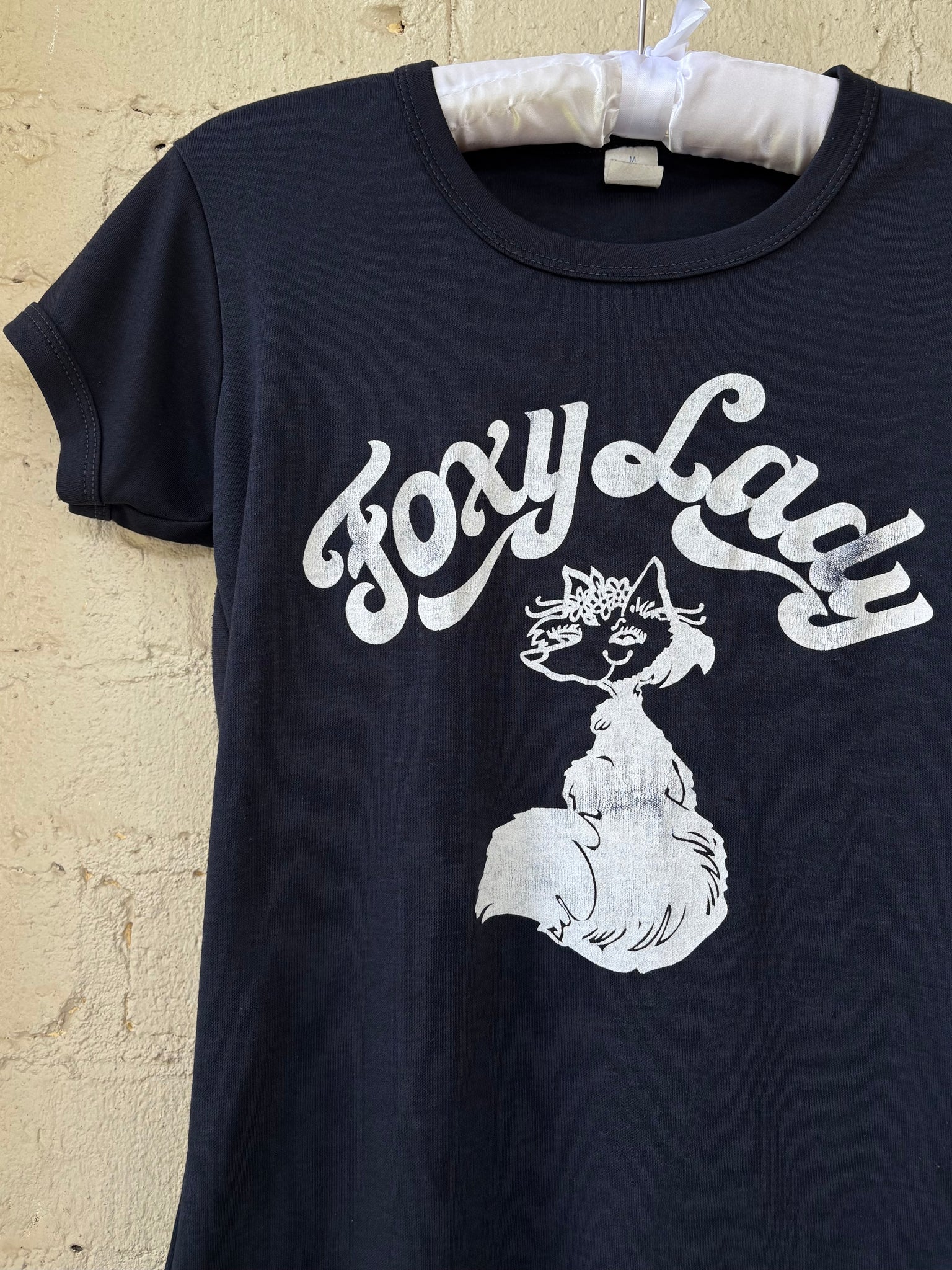 1980s Foxy Lady Black White Tee T Shirt Short Sleeve French Cut Fox Print