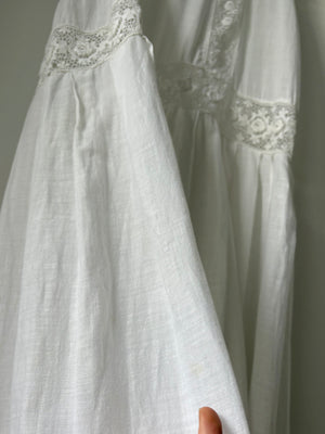 1900s Edwardian Rose Floral Embroidered White Cotton Dress Gown Wedding