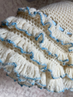 1950s Ruffle Cream Blue Crochet Cape