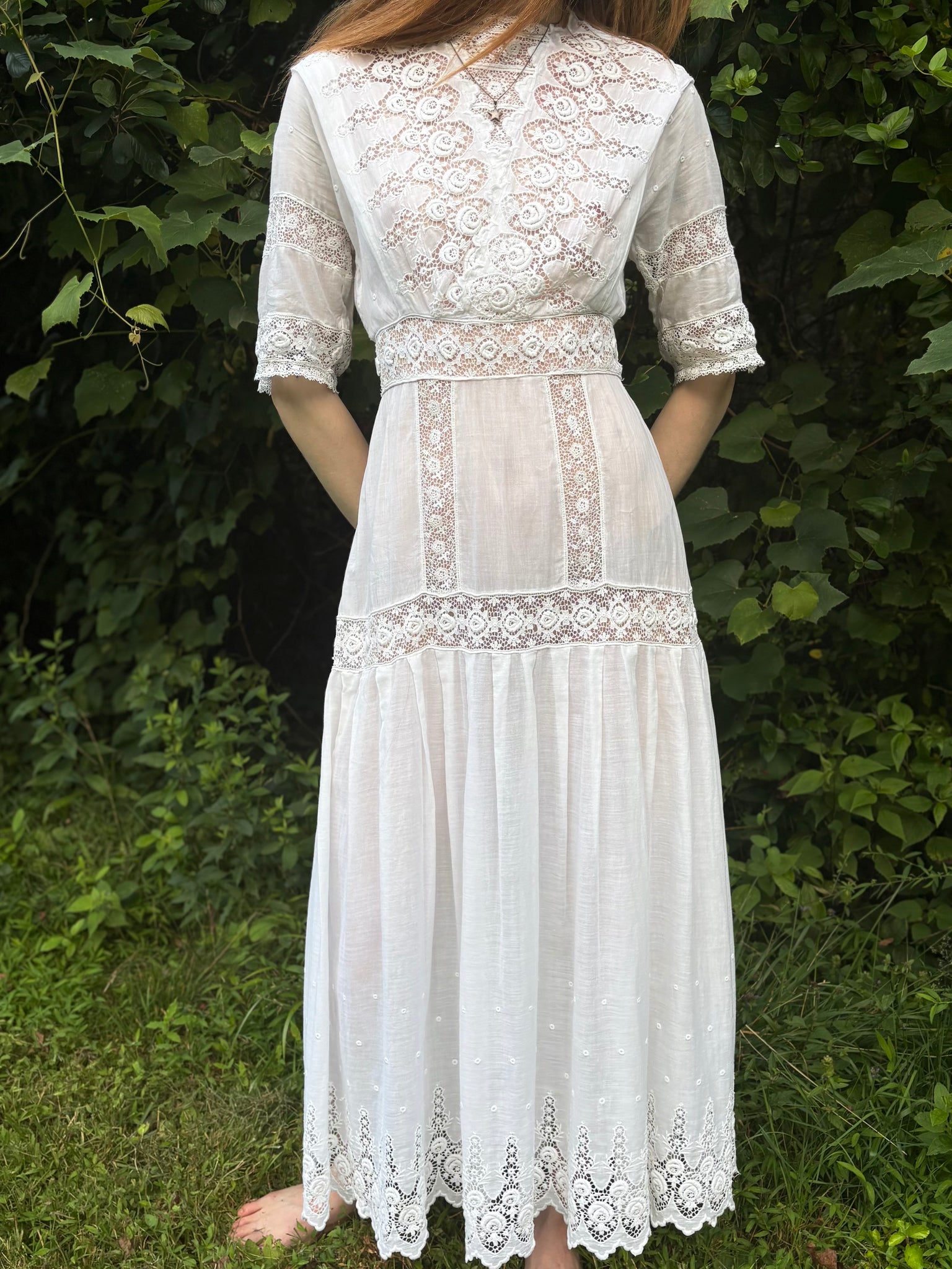 1900s Edwardian Rose Floral Embroidered White Cotton Dress Gown Wedding
