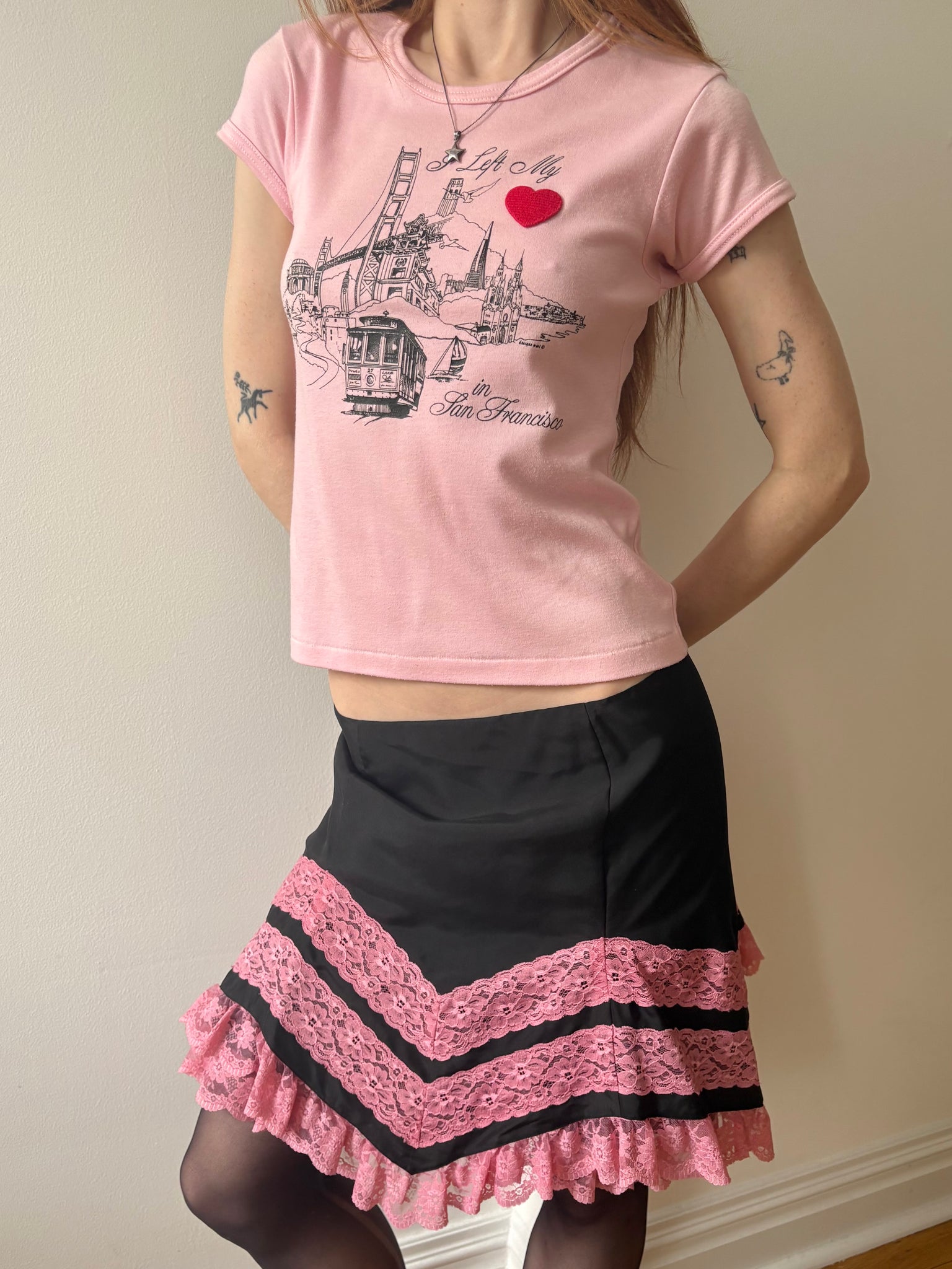 1980s San Francisco Pink Tee T Shirt Short Sleeve French Cut Heart