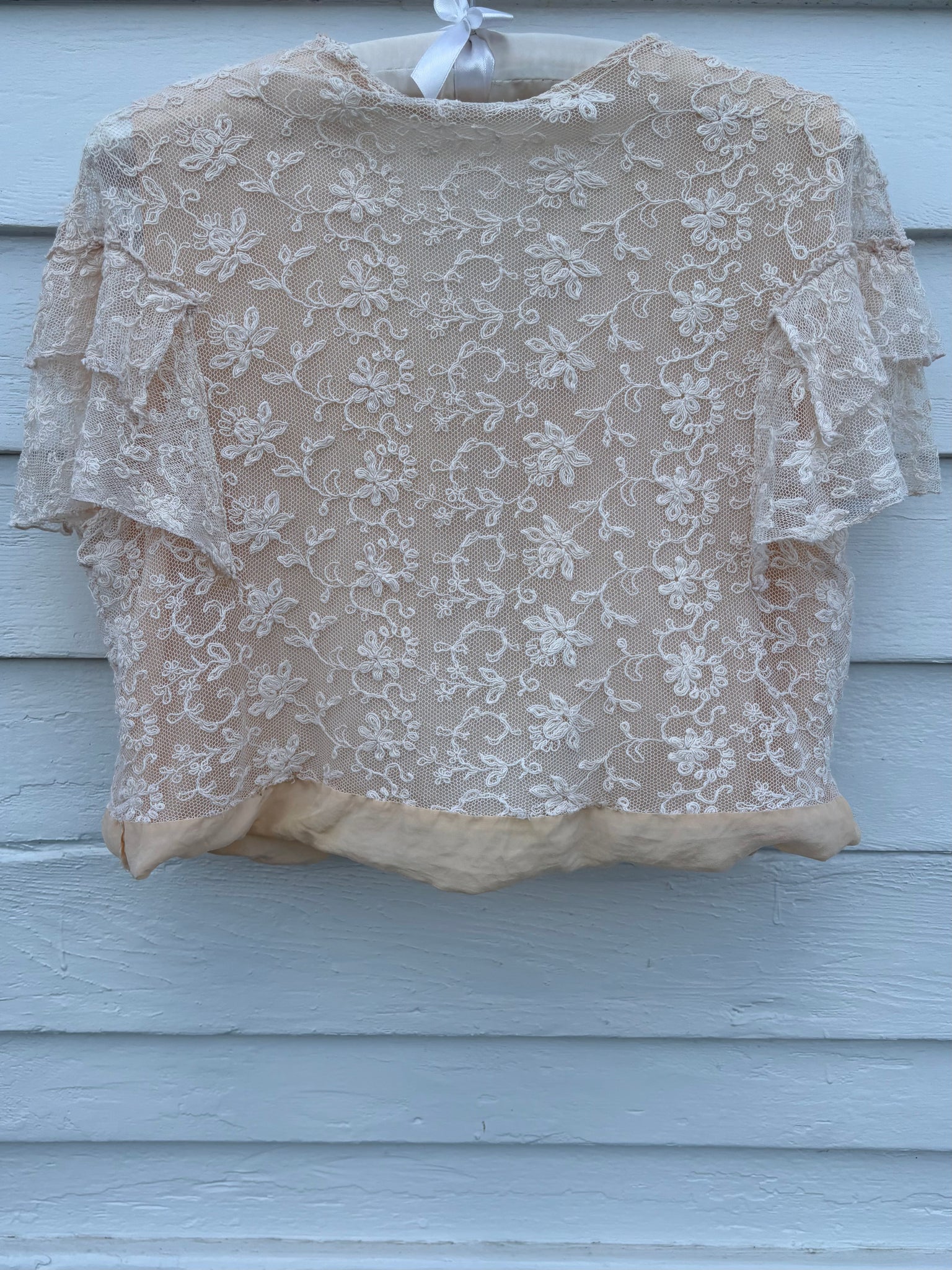 1930s Tambour Lace Bolero Leaf Embroidery Cream Peach Trim Ruffle Sleeve Tie Front Bed Jacket