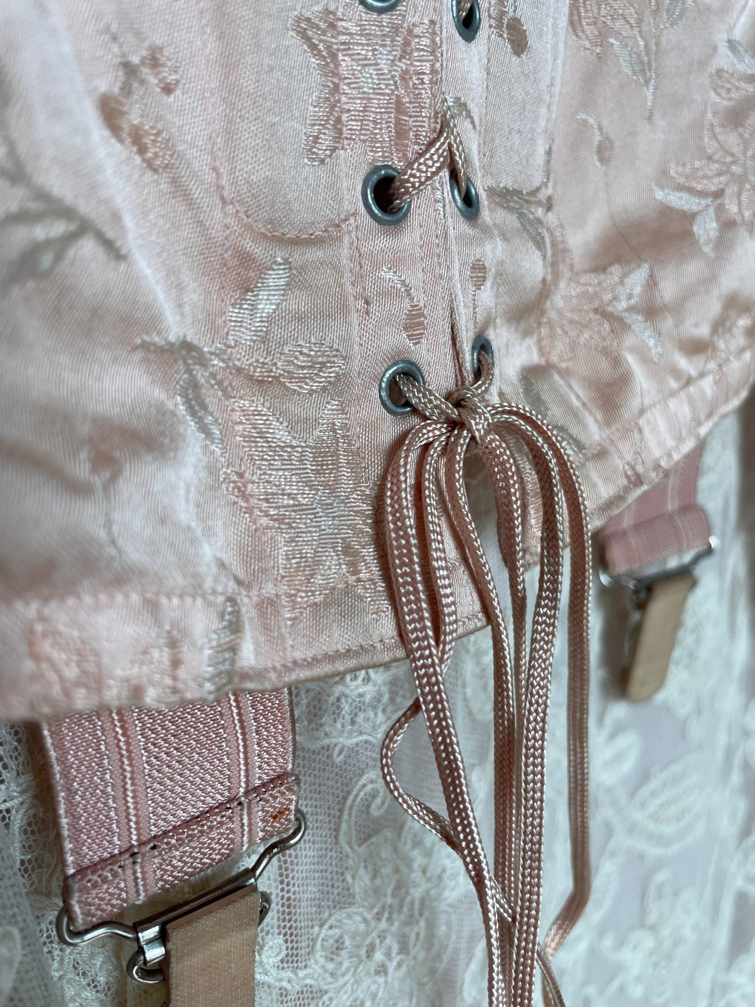 1940s Pale Pink Brocade Floral Rayon Corset