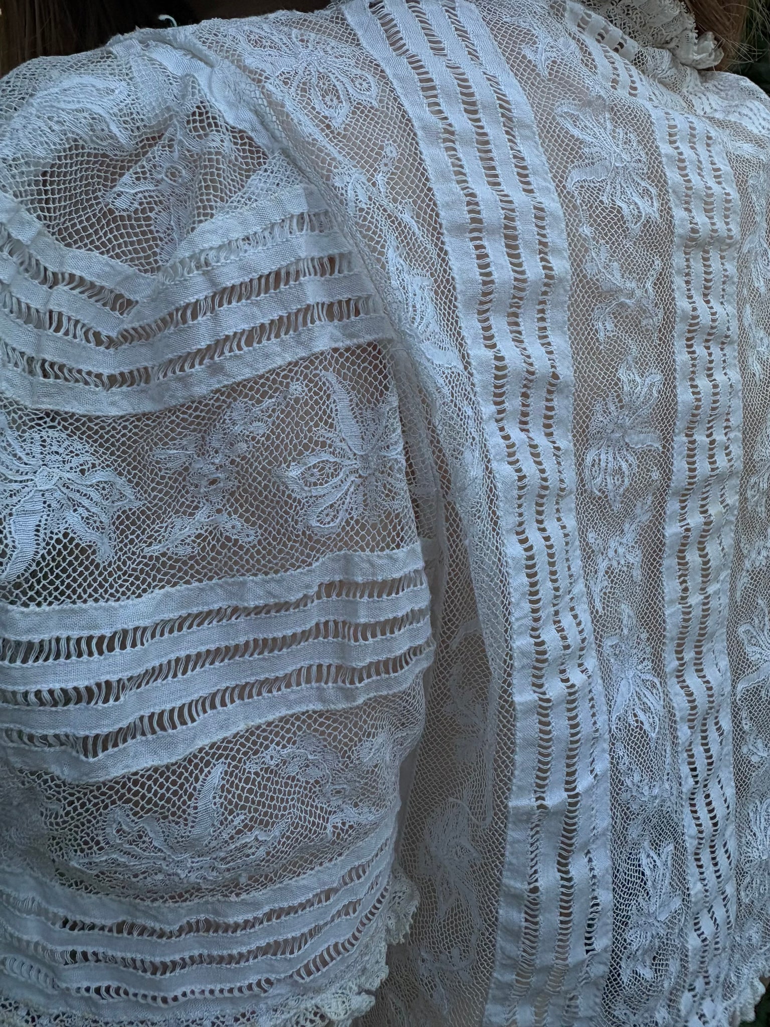 1930s White Dragonfly Lace Bolero Bug Ruffle Trim