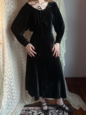 1990s Black Velvet Dress Long Sleeve