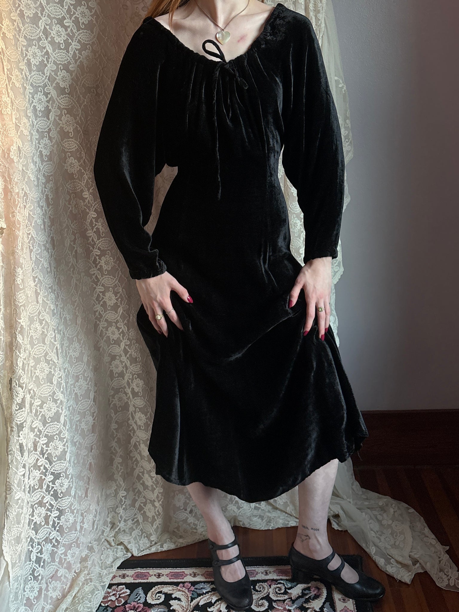 1990s Black Velvet Dress Long Sleeve