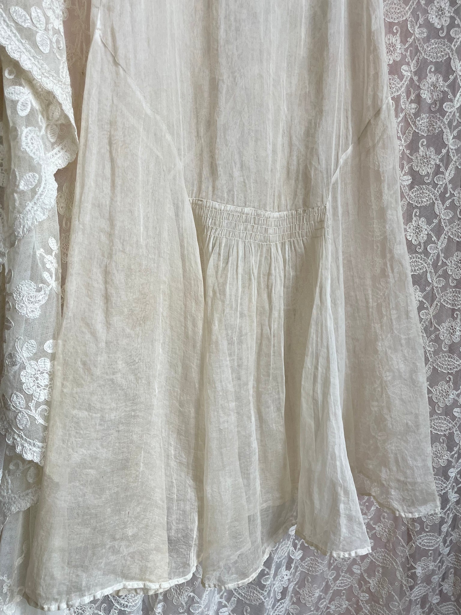 1930s Cream Organza Collar Tuffle Sleeve Sheer Gown Dress