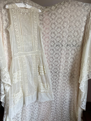 1920s Cream Filet Lace Embroidered Net Mesh Rose Floral Bows Wedding Dress