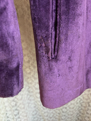 1970s Purple Velvet Coat Pea Silver Buttons