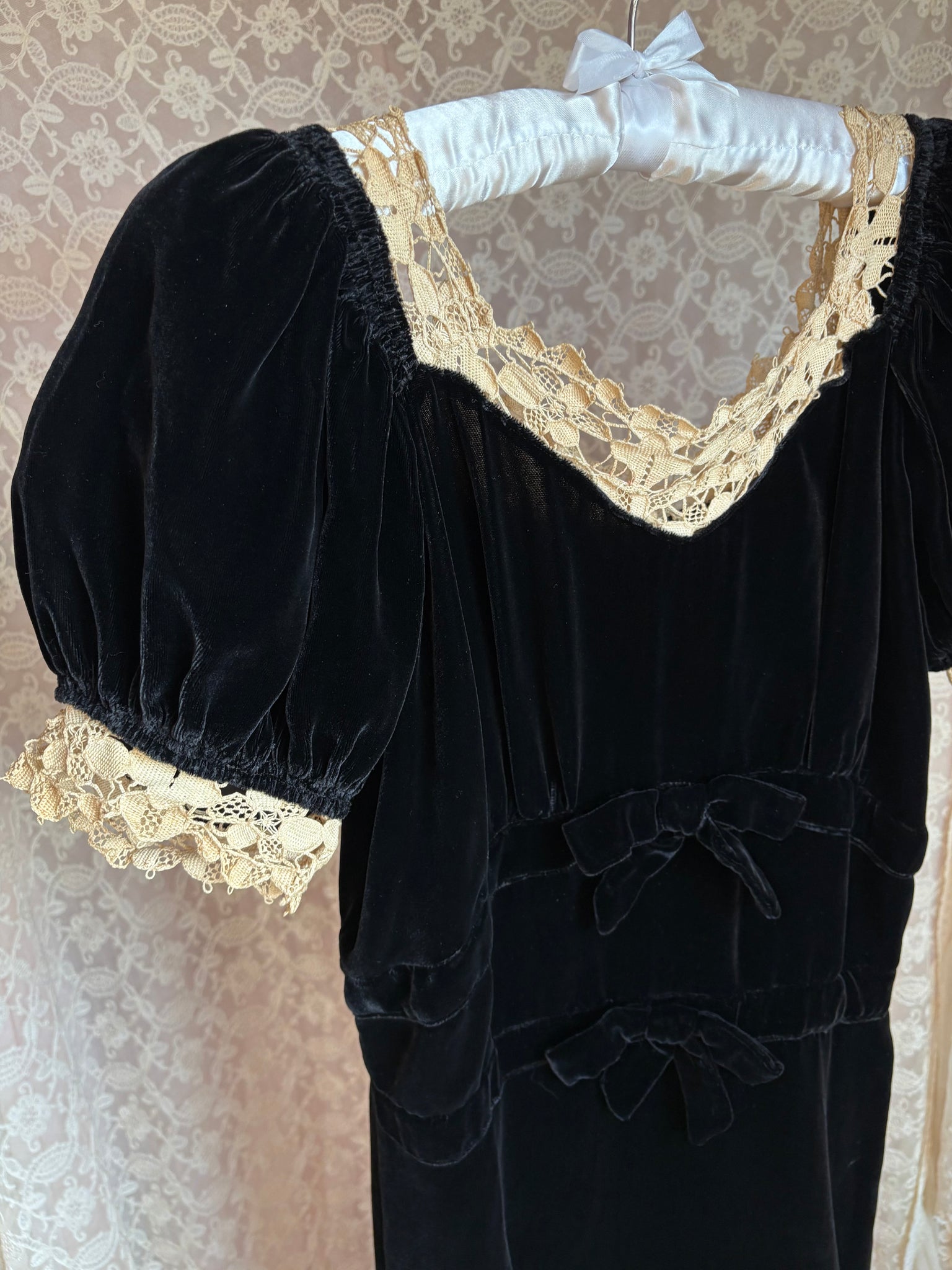 1940s Black Velvet Dress Cream Crochet Bow