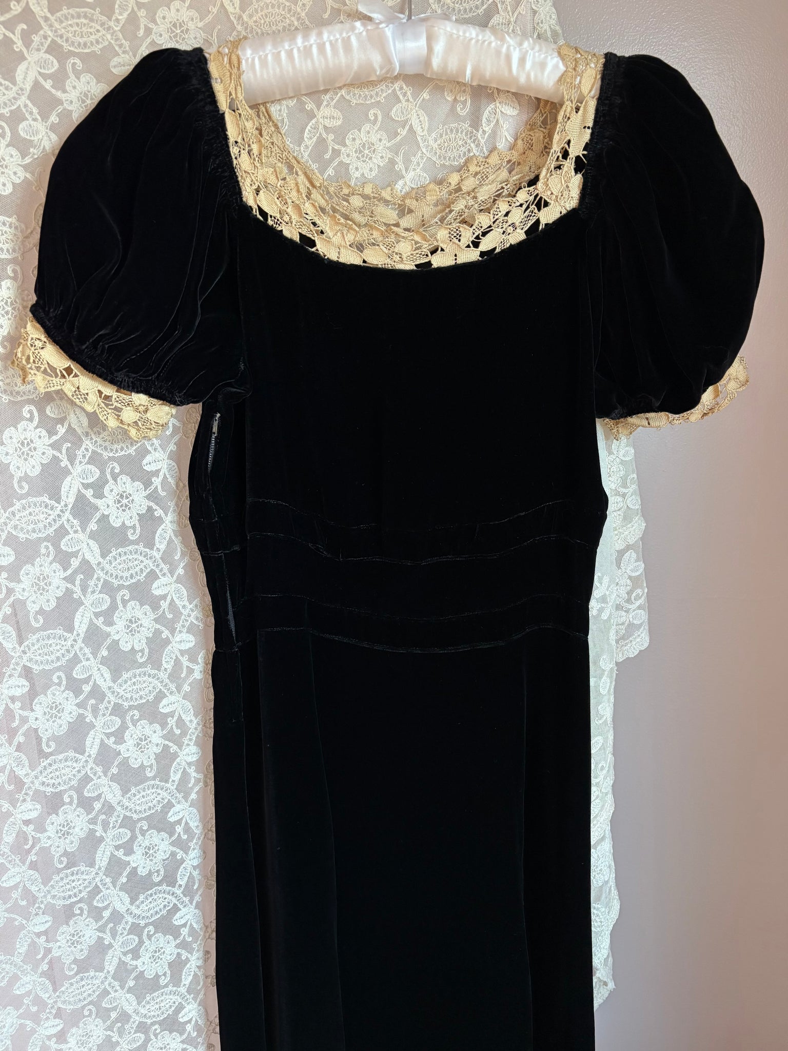 1940s Black Velvet Dress Cream Crochet Bow