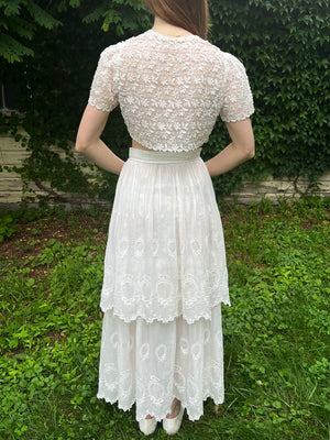 1910s White Cotton Embroidered Floral Lace Tiered Skirt