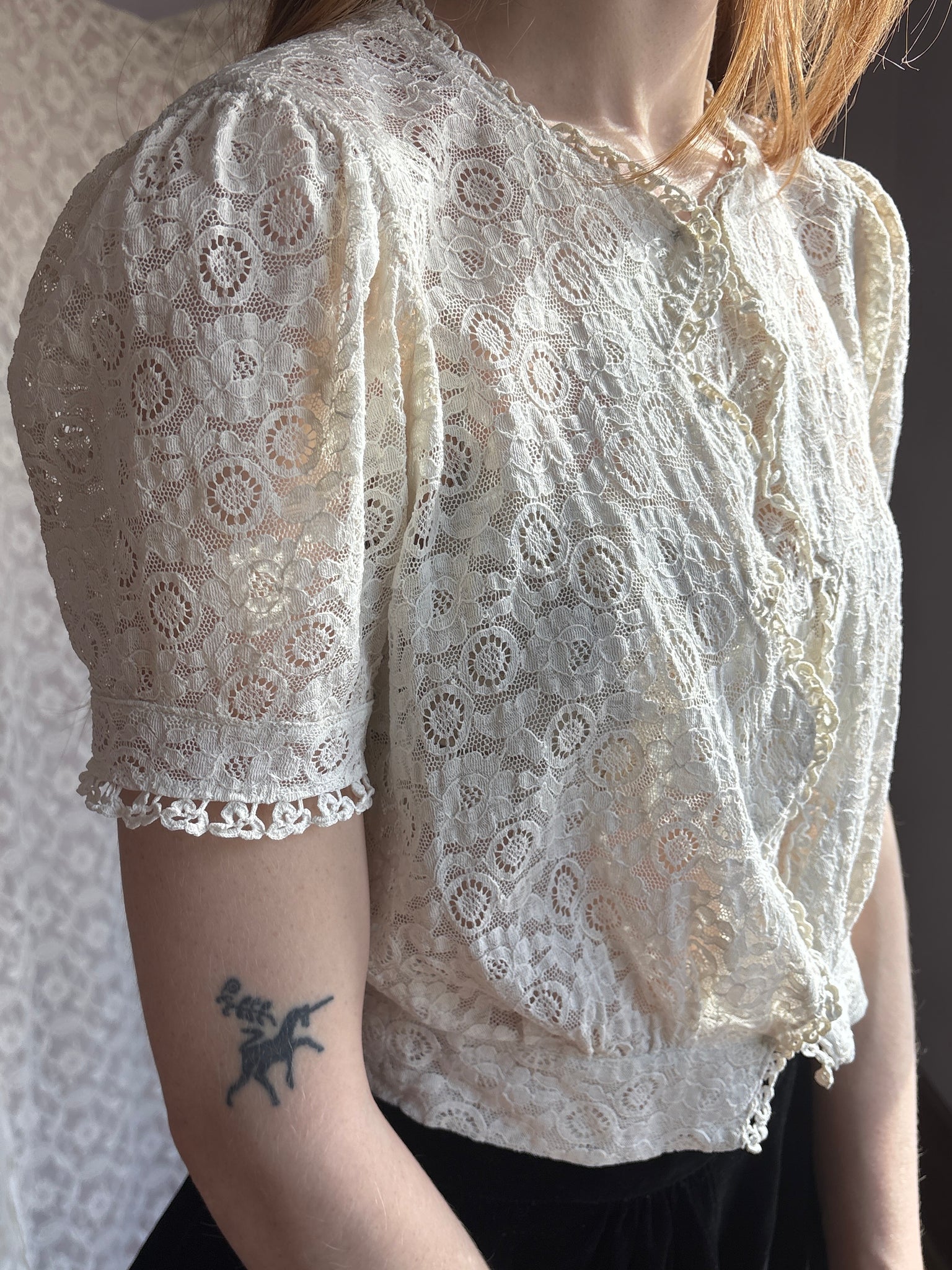 1930s Lace White Blouse Puff Sleeves