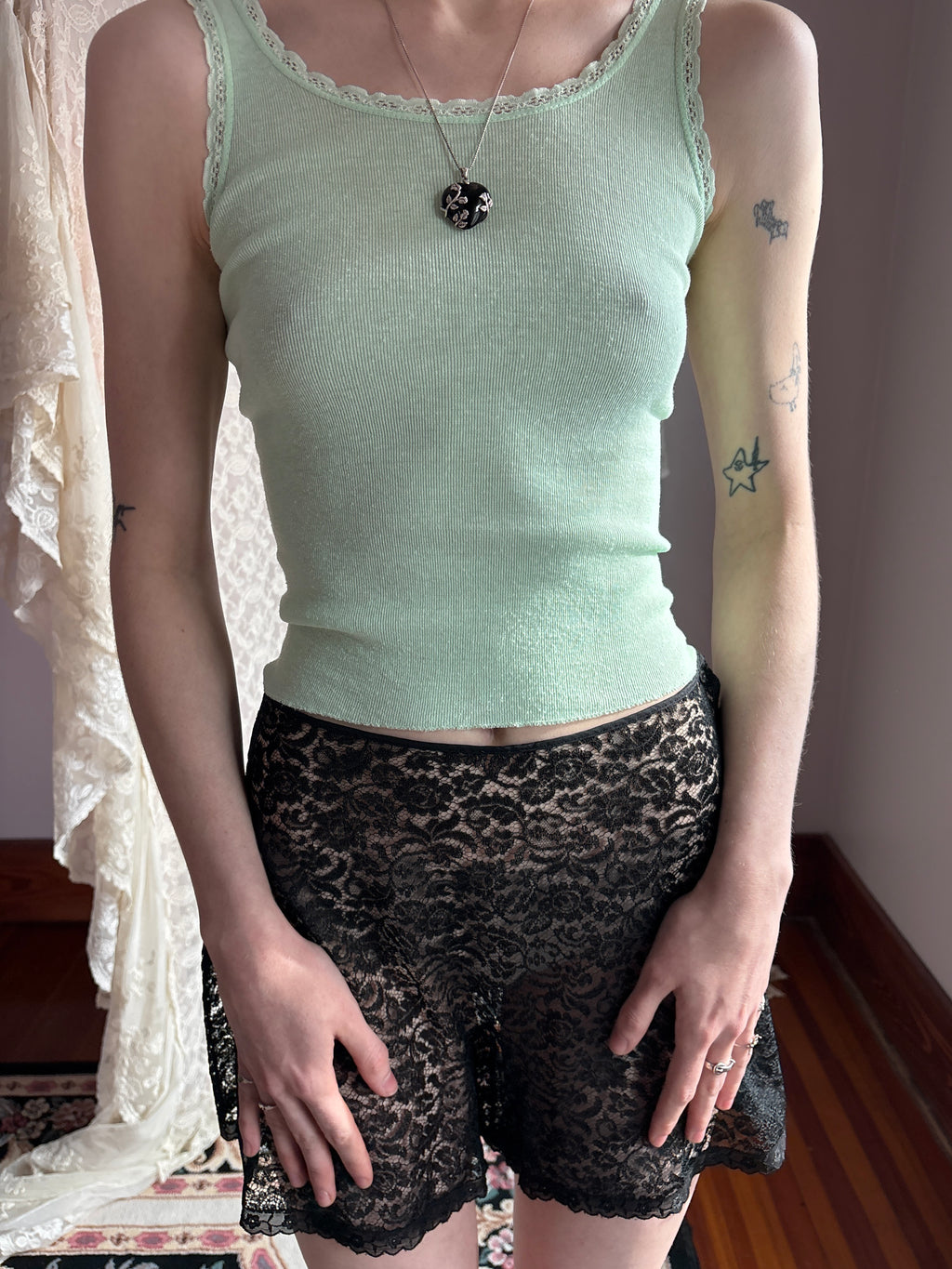 1970s Light Mint Green Lace Trim Tank Top