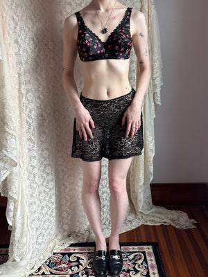 1950s Black Pink Satin Floral Bullet Bra Lace Trim