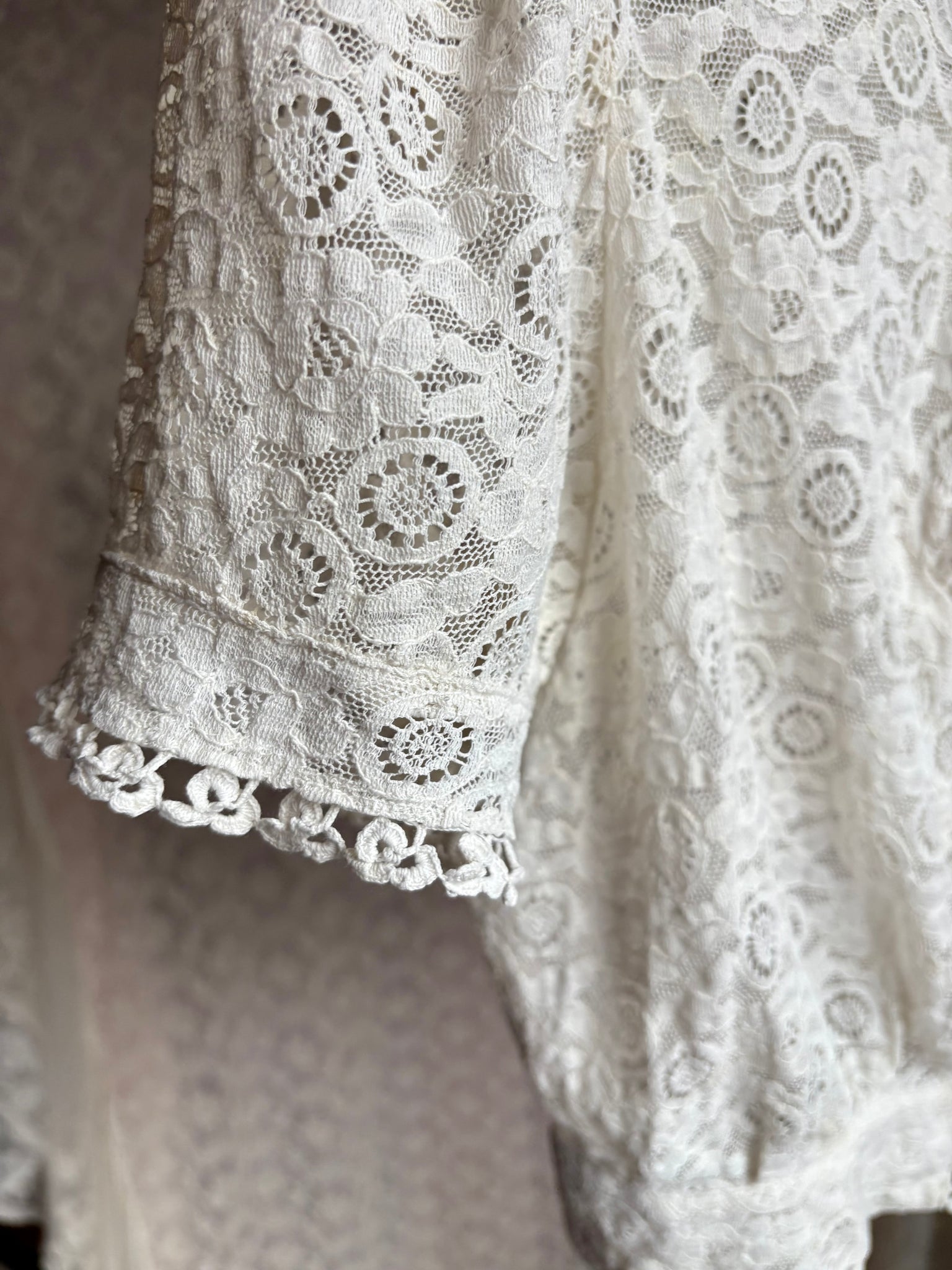 1930s Lace White Blouse Puff Sleeves